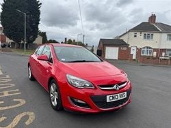 Red Used 2013 Vauxhall Astra SRi | £2,000 (Super price)