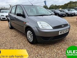 Silver Used 2002 Ford Fiesta Hatchback | £1,650 (Fair price)