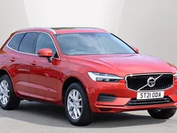 Red Used 2021 Volvo XC60 Momentum SUV | £28,750 (Fair price)