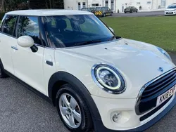 White Used 2018 Mini Cooper Hatch Hatchback | £11,495 (Fair price)