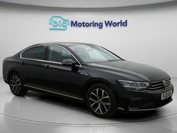 Black Used 2021 VW Passat GTE Sedan | £16,000 (Fair price)