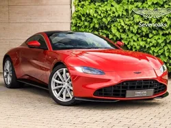 Hyper red Used 2024 Aston Martin Vantage Coupe | £109,990