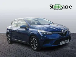 Blue Used 2021 Renault Clio V Iconic Hatchback | £10,499 (Good price)