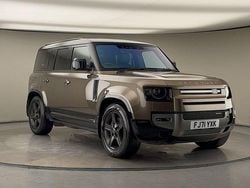Gondwana stone Used 2021 Land Rover Defender SE Dynamic SUV | £47,200 (Good price)