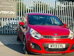Red Used 2013 Kia Rio 3 Hatchback | £3,145 (Good price)