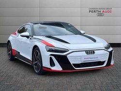 White New 2025 Audi e-tron GT quattro Comfort Sedan | £79,995