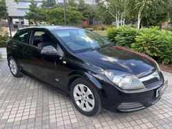 Black Used 2010 Vauxhall Astra Sport Hatchback | £875 (Super price)