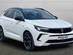 White Used 2022 Vauxhall Grandland X Elite SUV | £16,490 (Expensive)