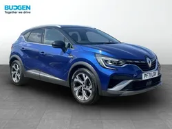 Blue/black Used 2022 Renault Captur R.S. SUV | £15,750 (Fair price)