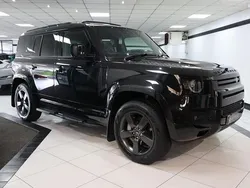 Black Used 2023 Land Rover Defender HSE Dynamic SUV | £59,949 (Super price)