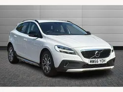Ice white Used 2016 Volvo V40 CC Pro Estate | £11,990 (Fair price)