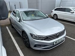 Silver Used 2021 VW Passat SEL Sedan | £14,277 (Fair price)