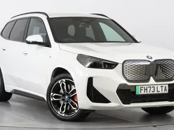 BMW iX1