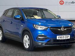 Blue Used 2019 Vauxhall Grandland X S SUV | £8,800 (Good price)