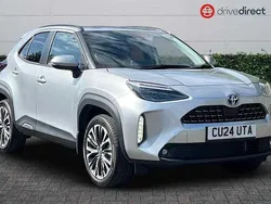 Used 2024 Toyota Yaris Hybrid Estate | £25,116 (A bit pricey)