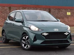 New 2025 Hyundai i10 Advanced Hatchback | £16,880 (Fair price)