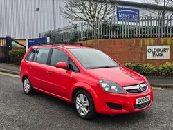 Red Used 2013 Vauxhall Zafira MPV | £1,895 (Fair price)