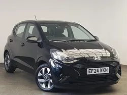Black Used 2024 Hyundai i10 Advanced Hatchback | £15,998 (Fair price)