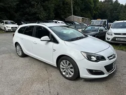 White Used 2013 Vauxhall Astra Estate | £1,295 (Super price)
