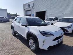 White Used 2023 Toyota Yaris Hybrid Hatchback | £21,995 (Expensive)