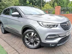 Quartz grey Used 2018 Vauxhall Grandland X Sport SUV | £8,975 (Fair price)