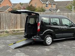 Black Used 2018 Ford Tourneo Connect Zetec MPV | £11,495 (Good price)