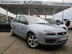 Blue Used 2007 Ford Focus Zetec Hatchback | £2,500 (Fair price)