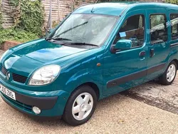 Green Used 2005 Renault Kangoo Expression MPV | £4,995