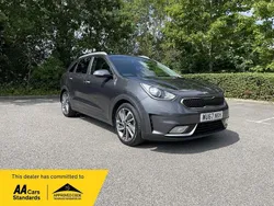 Grey Used 2017 Kia Niro 3 SUV | £11,990 (Fair price)