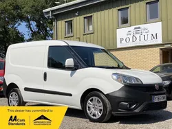 White Used 2015 Fiat Doblò MPV | £5,490 (Fair price)