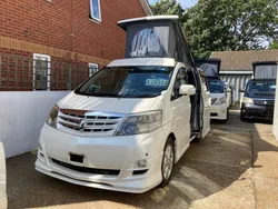 White Used 2007 Toyota Alphard Platinum MPV | £26,995