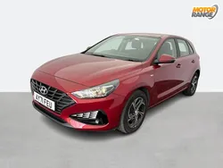 Red Used 2021 Hyundai i30 SE Hatchback | £13,895 (Fair price)