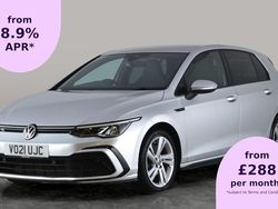 Used 2024 VW Golf VIII R-line Hatchback | £19,354 (Good price)
