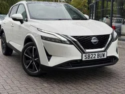 White Used 2022 Nissan Qashqai Tekna SUV | £22,490 (A bit pricey)