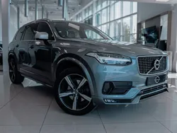 Grey Used 2017 Volvo XC90 R-Design SUV | £24,567 (Fair price)
