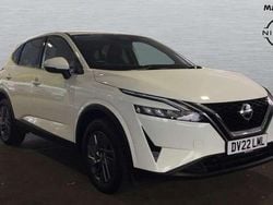 White Used 2022 Nissan Qashqai Acenta Premium SUV | £16,650 (Good price)