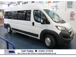 White Used 2016 Peugeot Boxer Van | £6,080 (Expensive)