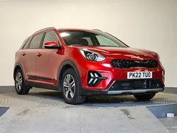 Red Used 2022 Kia Niro 2 SUV | £17,886 (Good price)