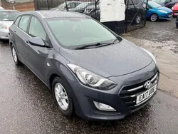 Grey Used 2017 Hyundai i30 SE Estate | £5,995 (Fair price)