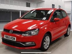 Red Used 2015 VW Polo SE Hatchback | £7,995 (Good price)
