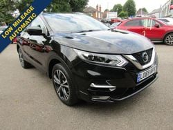 Black Used 2019 Nissan Qashqai N-Connecta SUV | £14,950 (Good price)