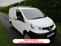 White Used 2015 Nissan NV200 Acenta Van | £2,250 (Good price)