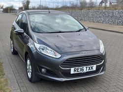 Grey Used 2016 Ford Fiesta Zetec Hatchback | £3,900 (Super price)