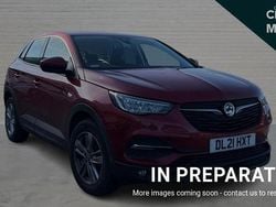 Red Used 2021 Vauxhall Grandland X SUV | £10,323 (Super price)