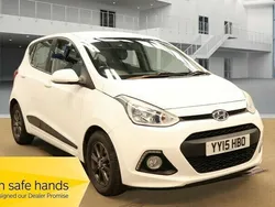 White Used 2015 Hyundai i10 Premium Hatchback | £4,495 (Good price)