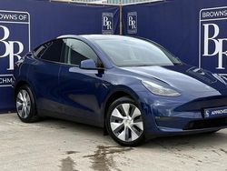 Blue Used 2022 Tesla Model Y Long Range AWD SUV | £23,799 (Fair price)