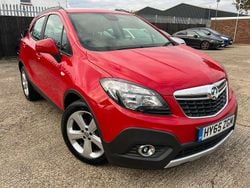 Red Used 2015 Vauxhall Mokka SUV | £6,201 (Fair price)