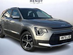 New 2025 Kia Niro 2 SUV | £24,299 (Super price)