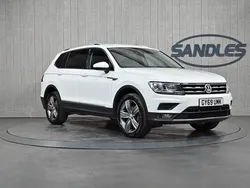 White Used 2019 VW Tiguan Allspace Match SUV | £18,799 (Fair price)