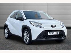 White Used 2023 Toyota Aygo PURE Hatchback | £12,895 (Fair price)